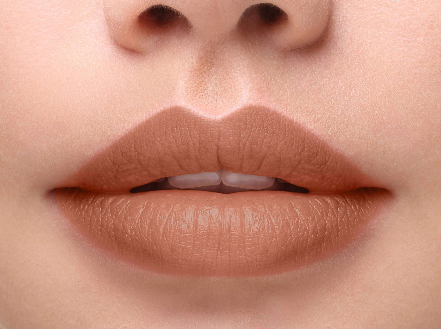 Luxurious Pure Colour Lipstick Infused with Camellia, Jojoba, Damask Rose, and Shea Butter
