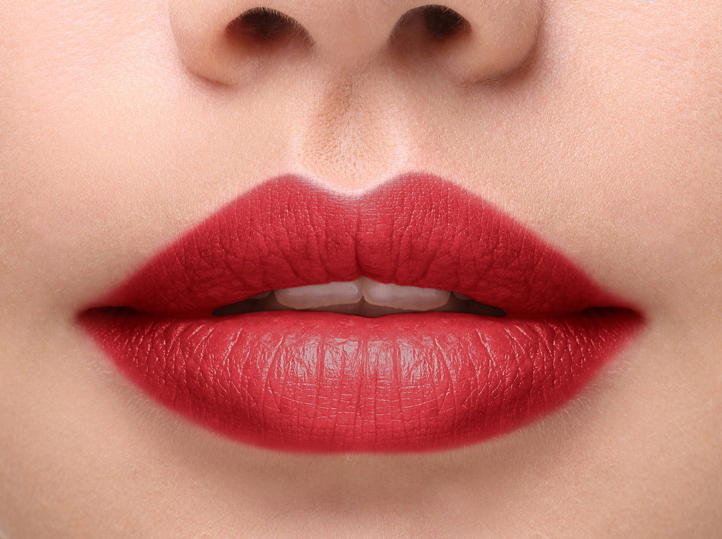 Luxurious Pure Colour Lipstick Infused with Camellia, Jojoba, Damask Rose, and Shea Butter